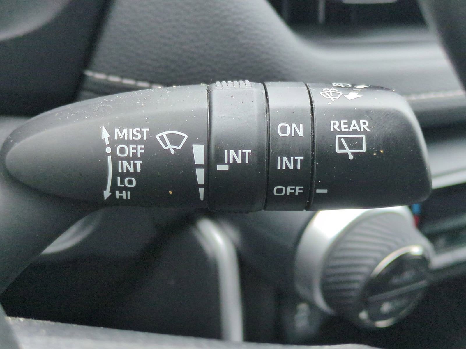 Thumbnail: 2023 Toyota RAV4 - 25