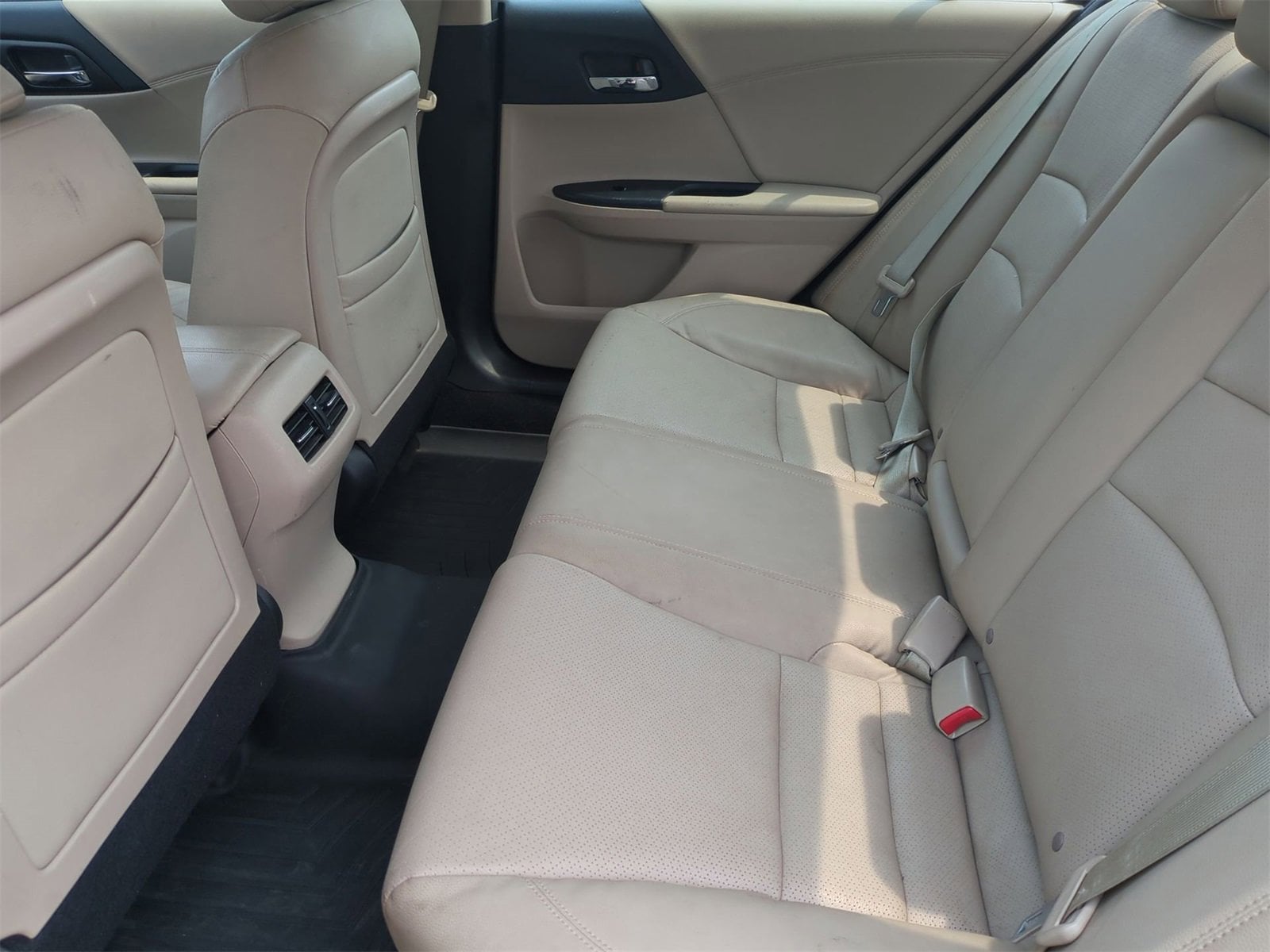 Thumbnail: 2013 Honda Accord - 20