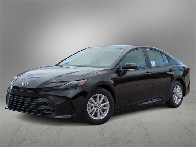 2025 Toyota Camry LE -
                Farmington Hills, MI