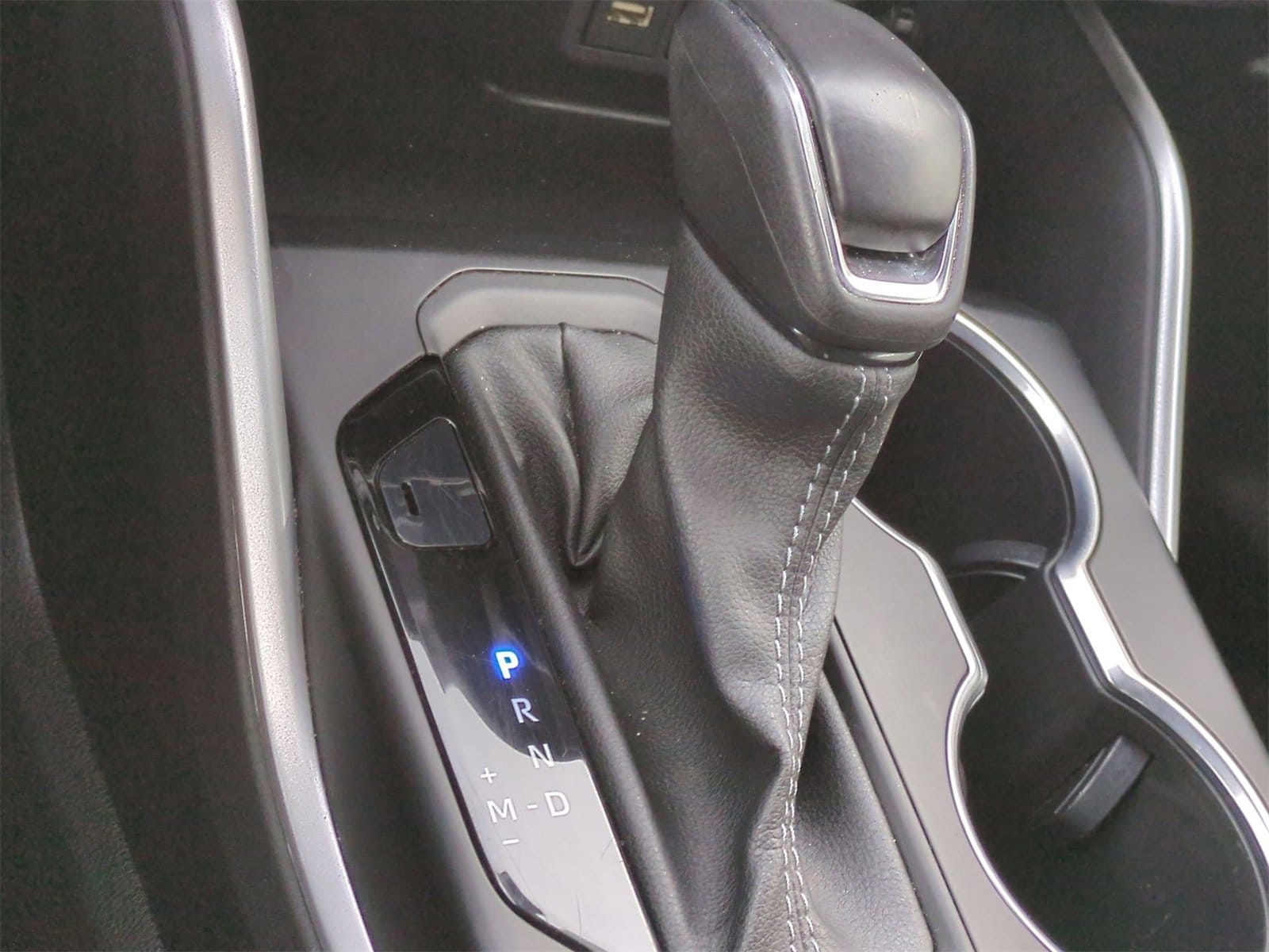 Thumbnail: 2023 Toyota Highlander - 30