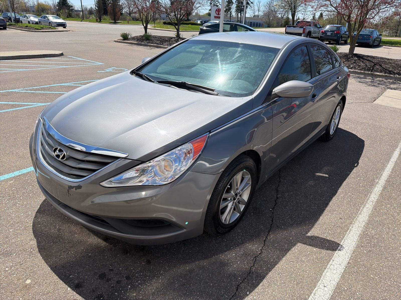 2011 Hyundai Sonata GLS -
                  Farmington Hills, MI
