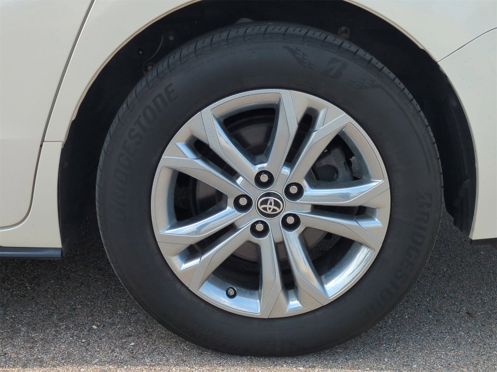 2021 Toyota Sienna Platinum 14