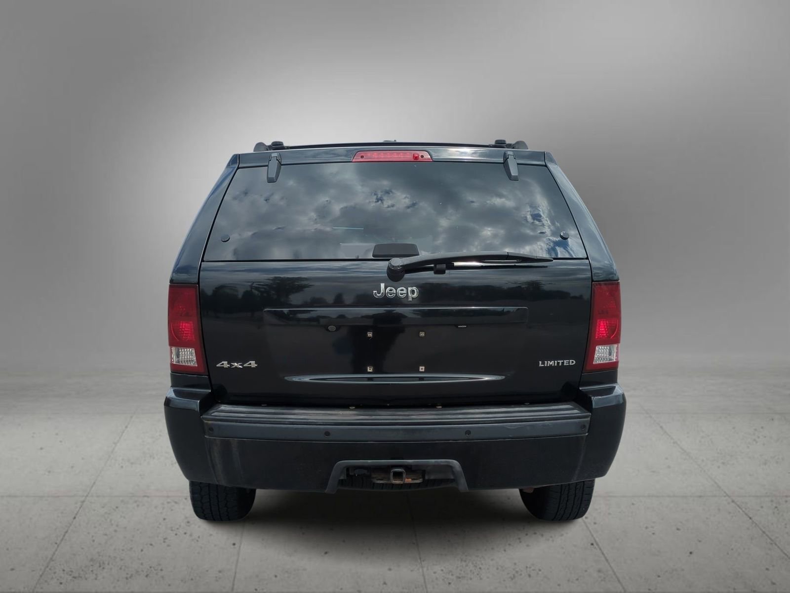 Thumbnail: 2010 Jeep Grand Cherokee - 7