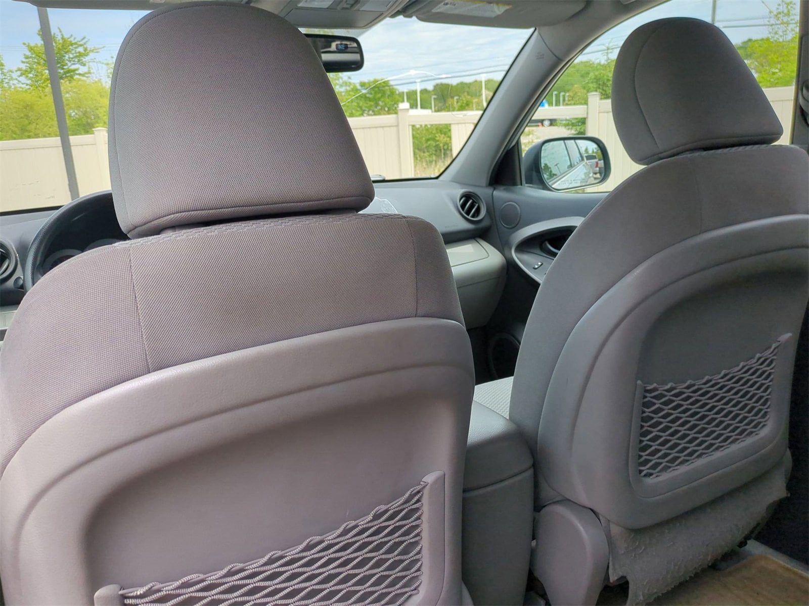Thumbnail: 2011 Toyota RAV4 - 18