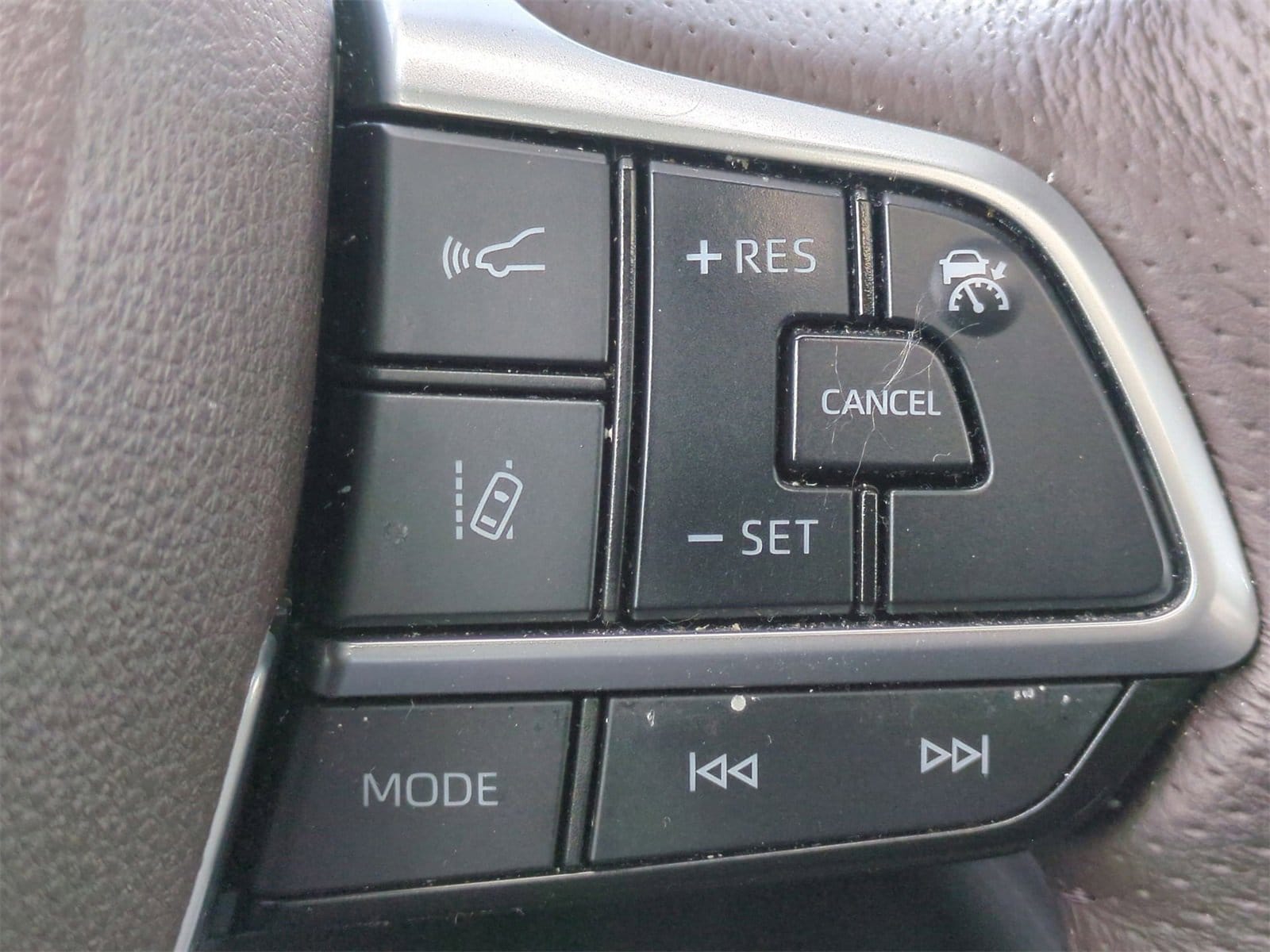 2021 Toyota Sienna Platinum 26