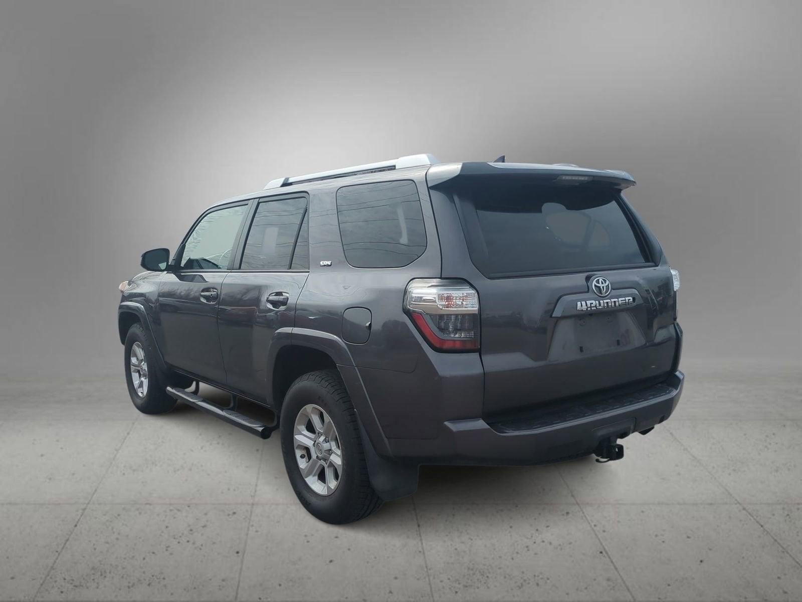Thumbnail: 2014 Toyota 4Runner - 6