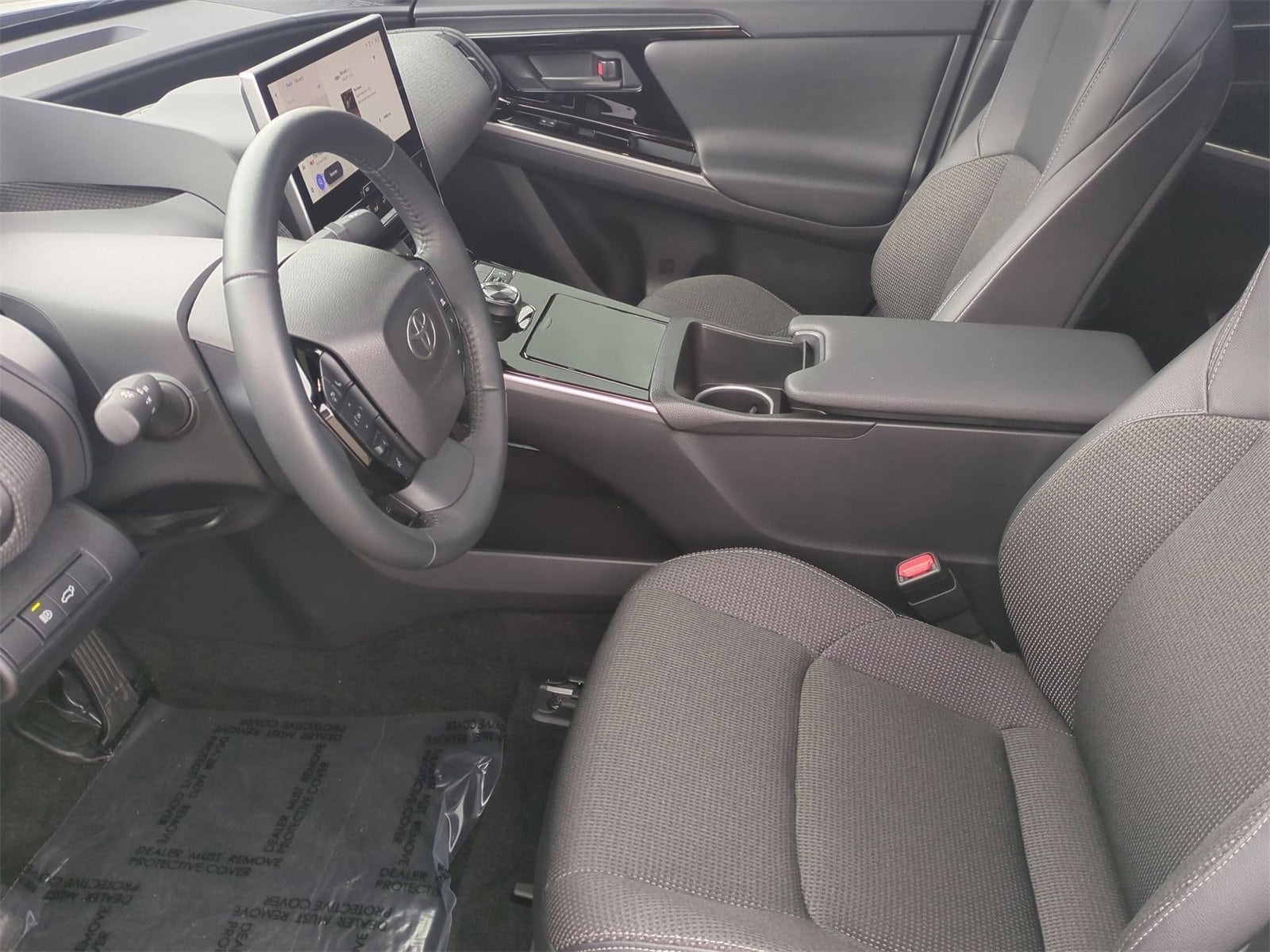 Thumbnail: 2024 Toyota bZ4X - 16