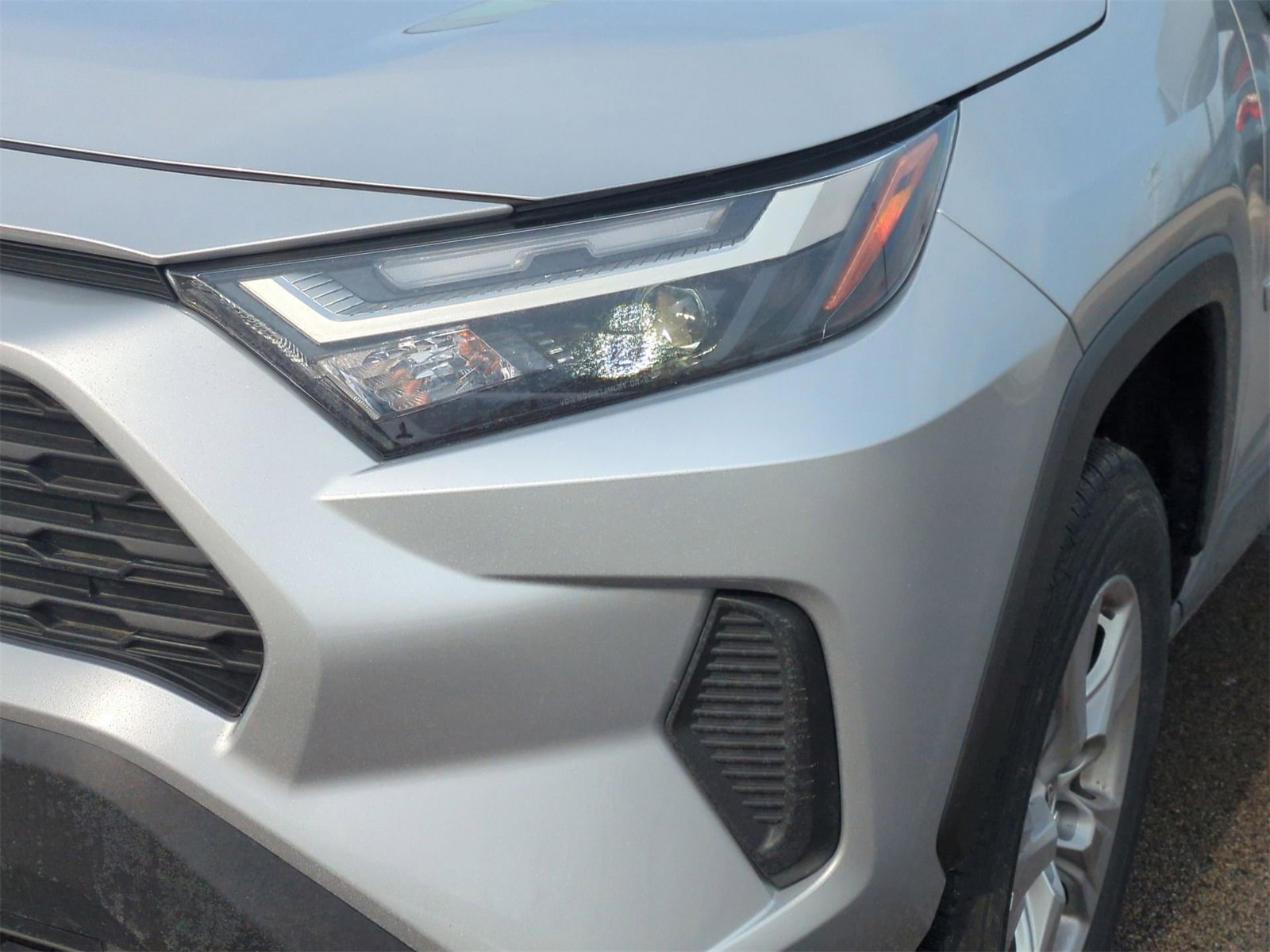 Thumbnail: 2025 Toyota RAV4 - 11