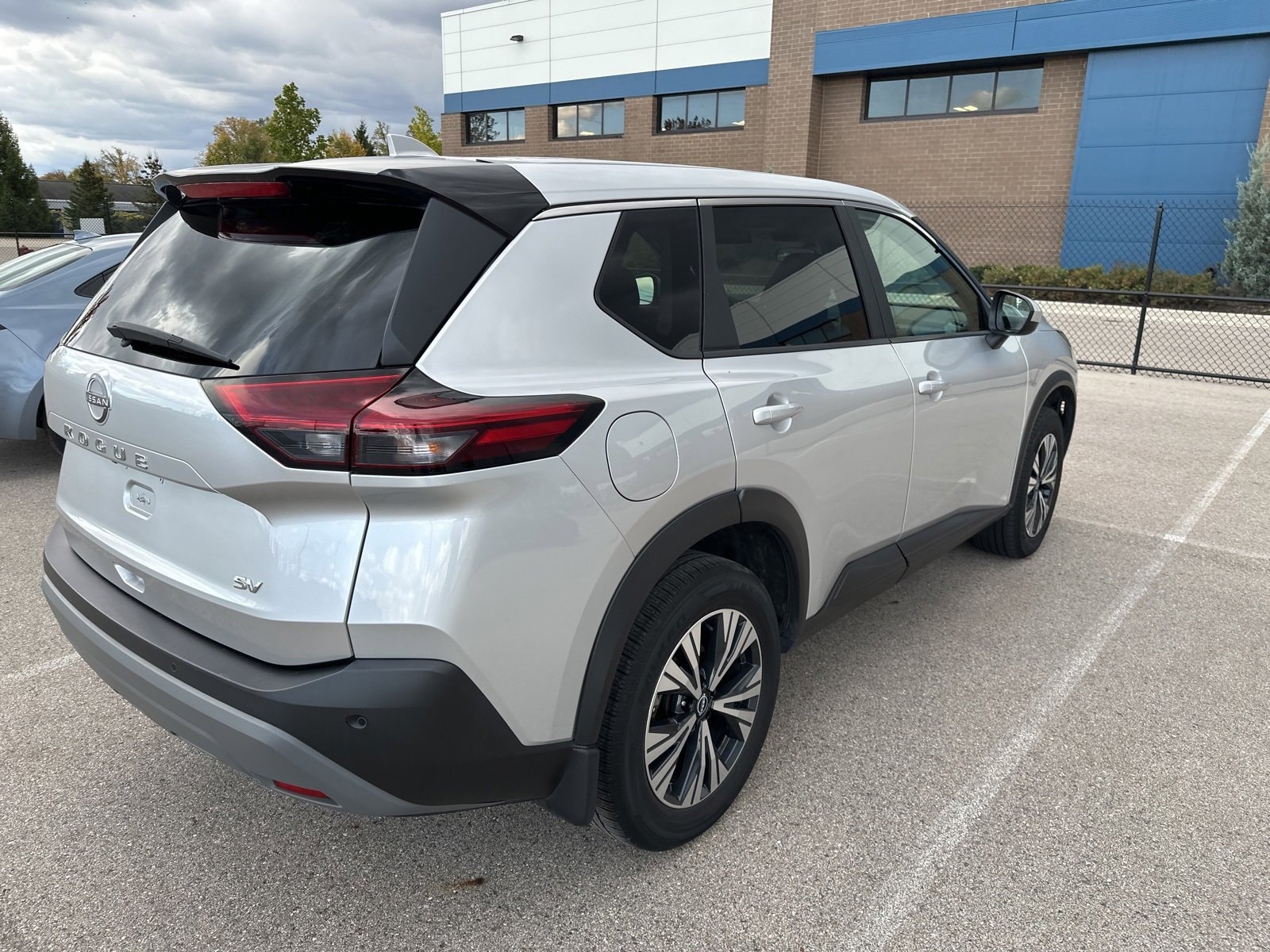 Thumbnail: 2023 Nissan Rogue - 5