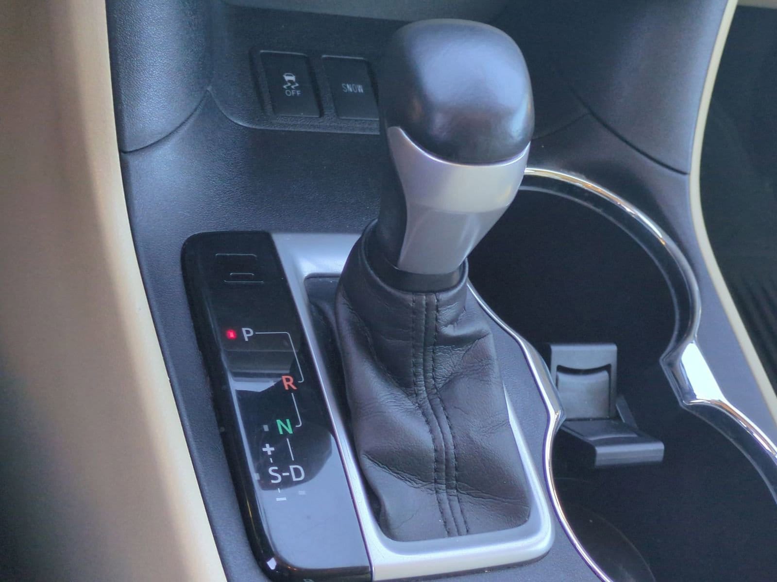 Thumbnail: 2016 Toyota Highlander - 34