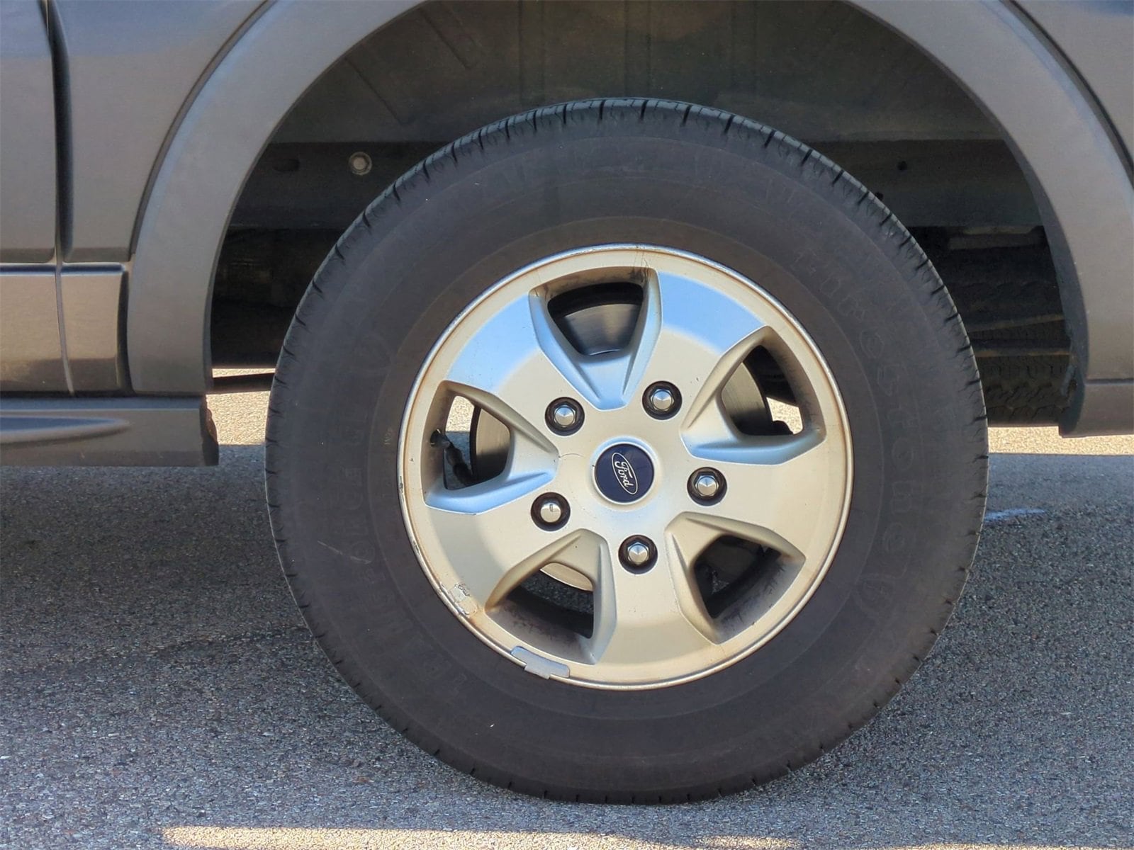 Thumbnail: 2017 Ford Transit Series - 14