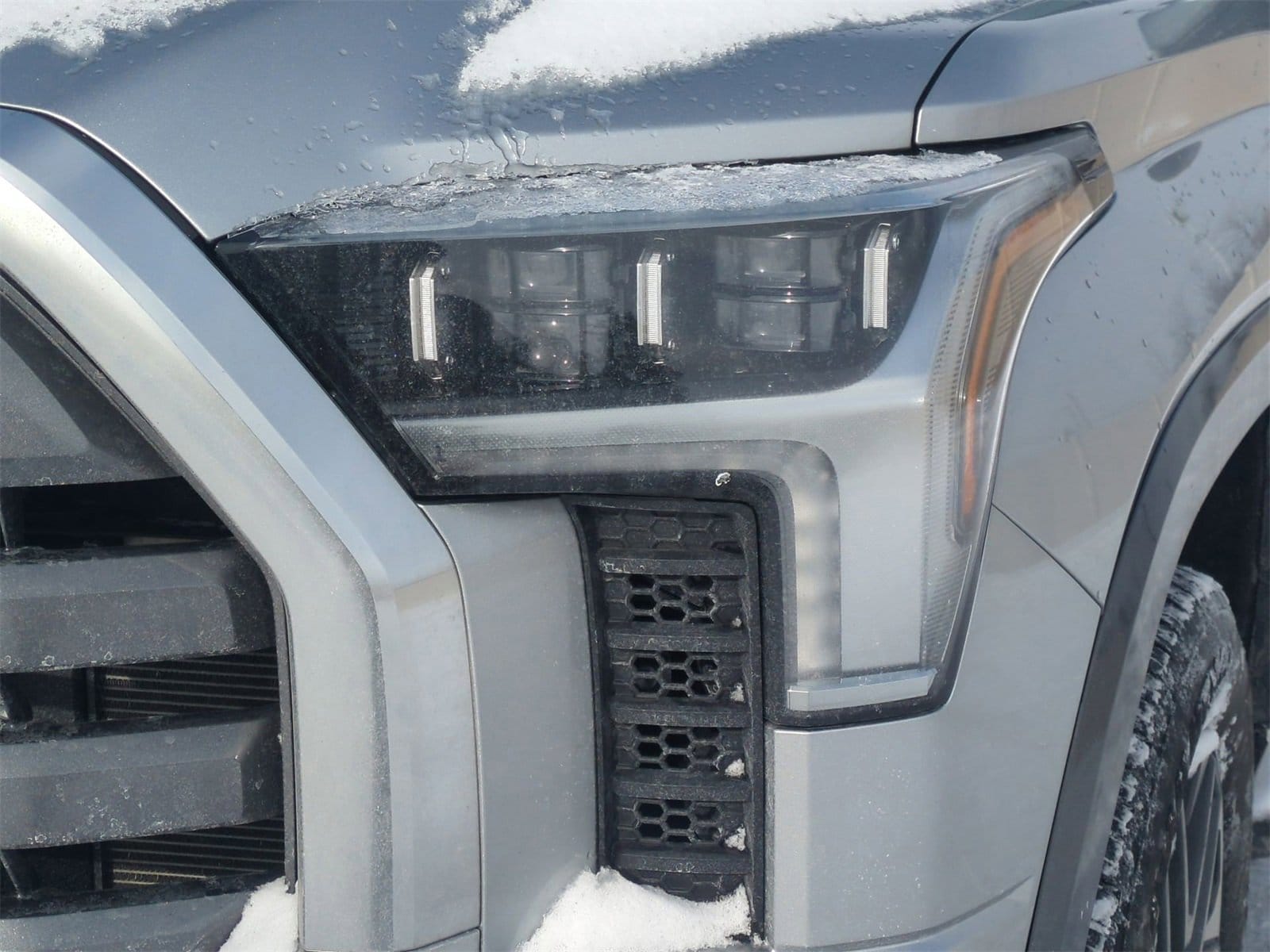 Thumbnail: 2023 Toyota Tundra - 11