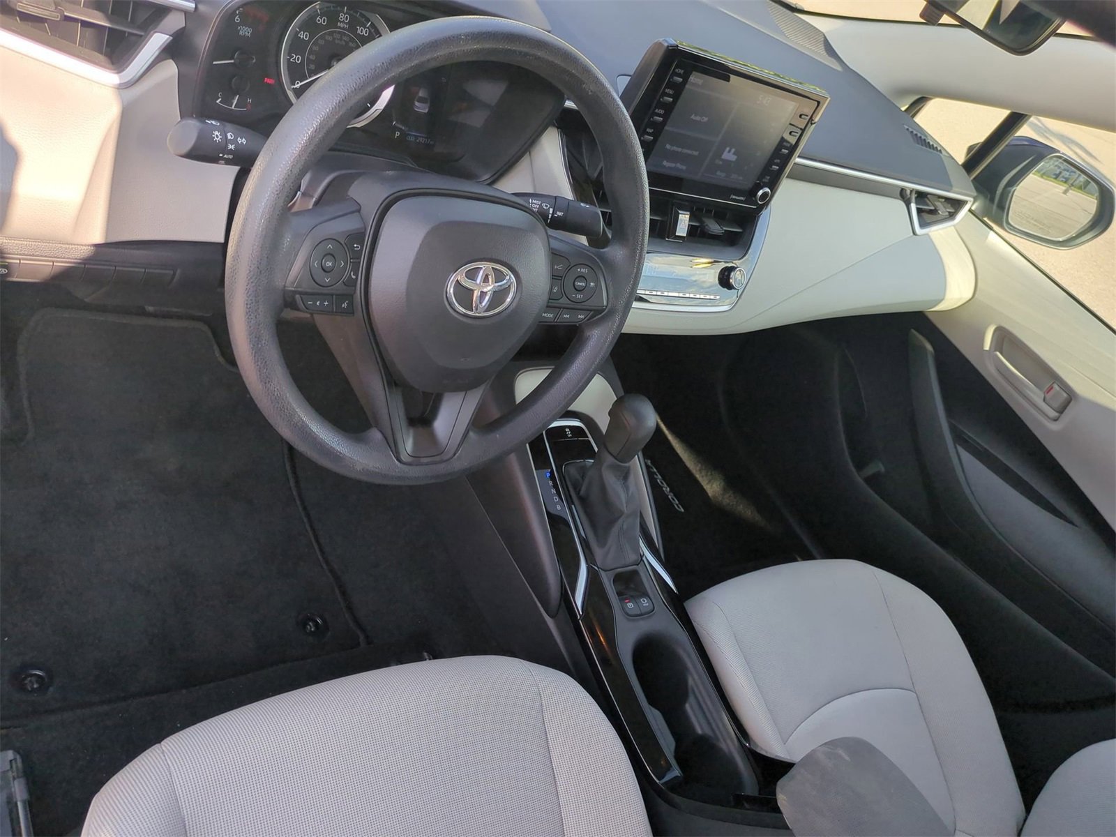 Thumbnail: 2022 Toyota Corolla - 10