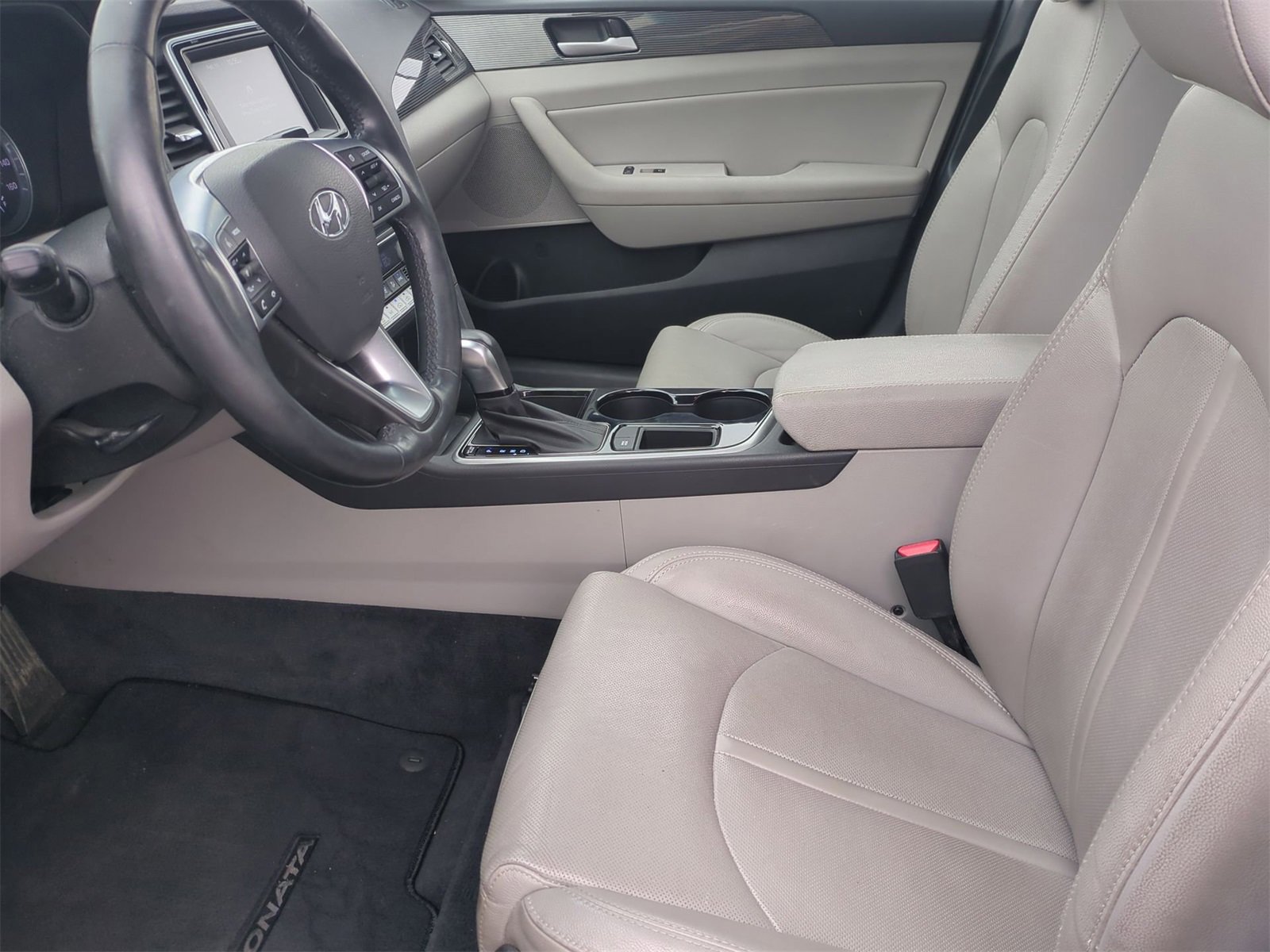 Thumbnail: 2018 Hyundai Sonata - 15