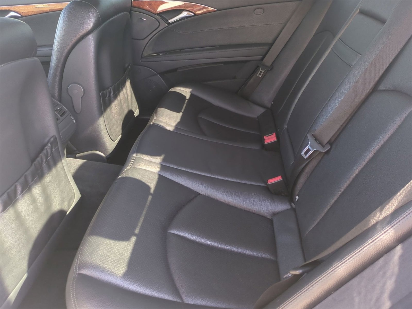 Thumbnail: 2006 Mercedes-Benz E-Class - 19