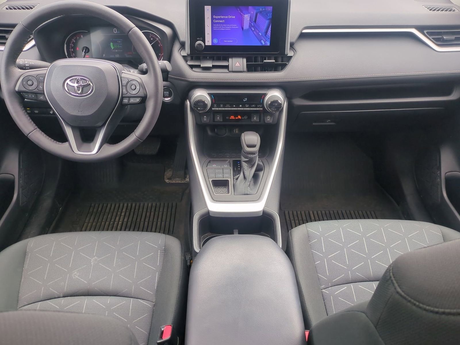Thumbnail: 2023 Toyota RAV4 - 15