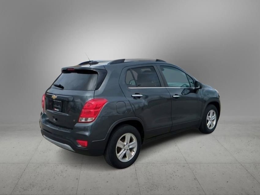 Thumbnail: 2018 Chevrolet Trax - 8