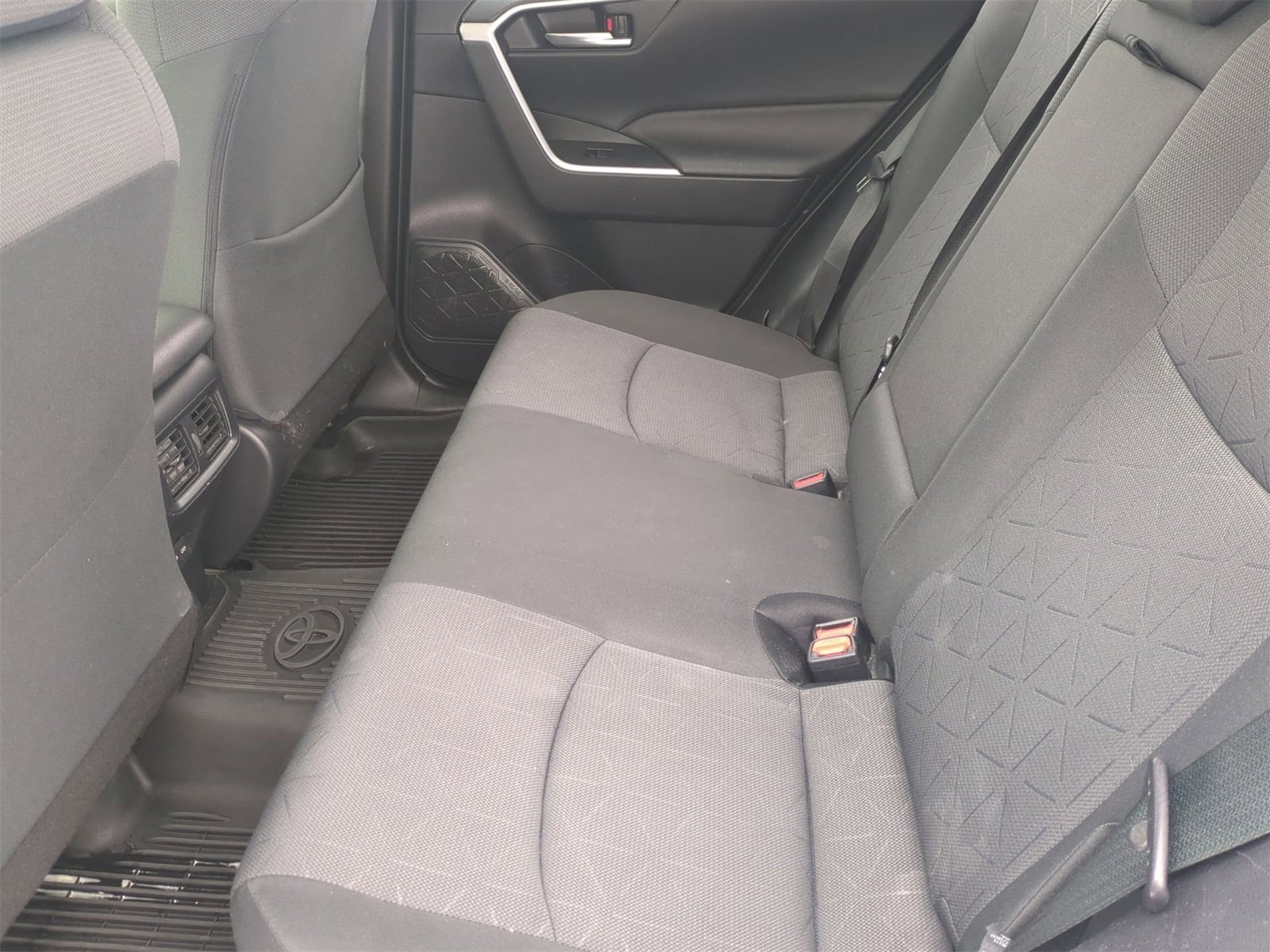 Thumbnail: 2023 Toyota RAV4 - 19