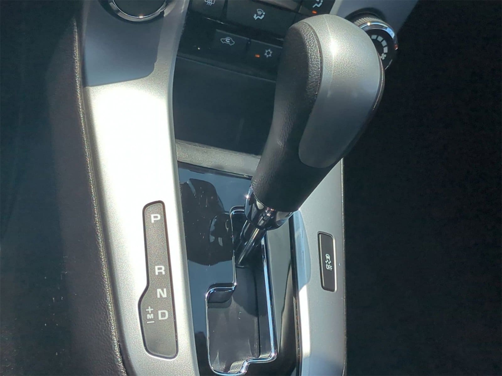 Thumbnail: 2016 Chevrolet Cruze - 32