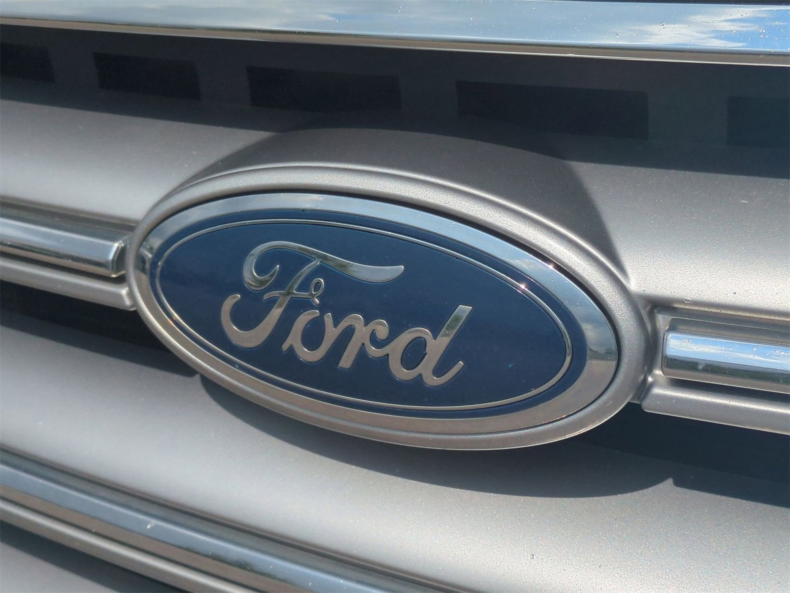Thumbnail: 2017 Ford Escape - 12