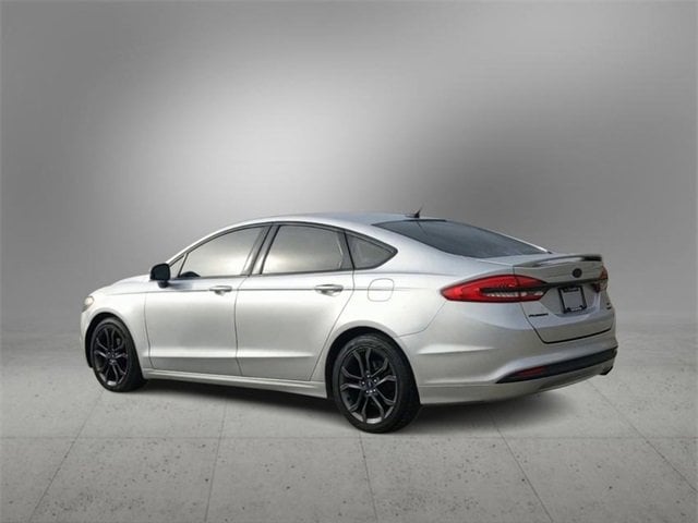 2018 Ford Fusion SE 6