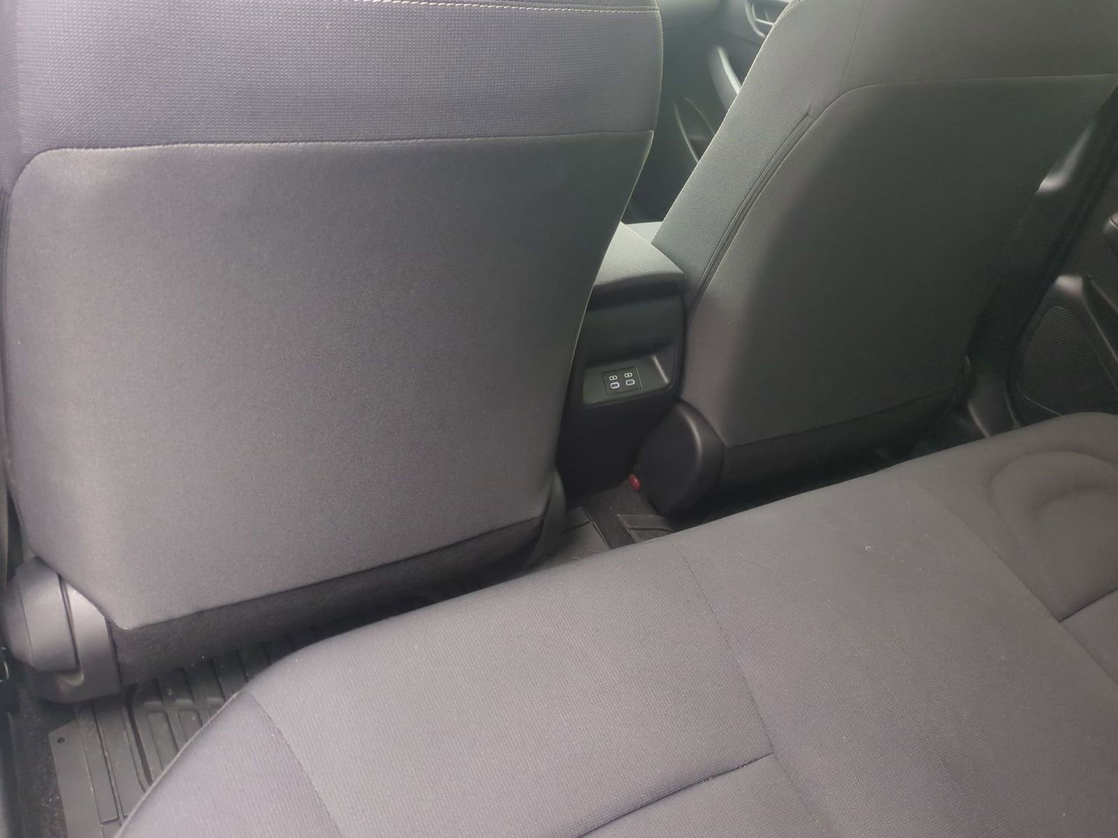 Thumbnail: 2023 Toyota Corolla - 18