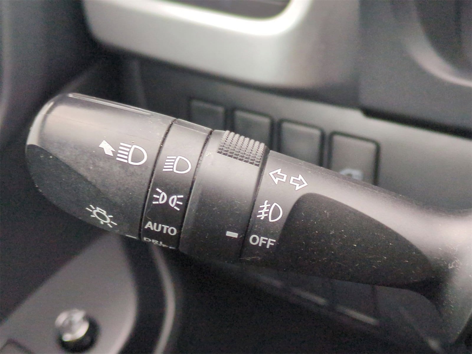 Thumbnail: 2016 Toyota Highlander - 28