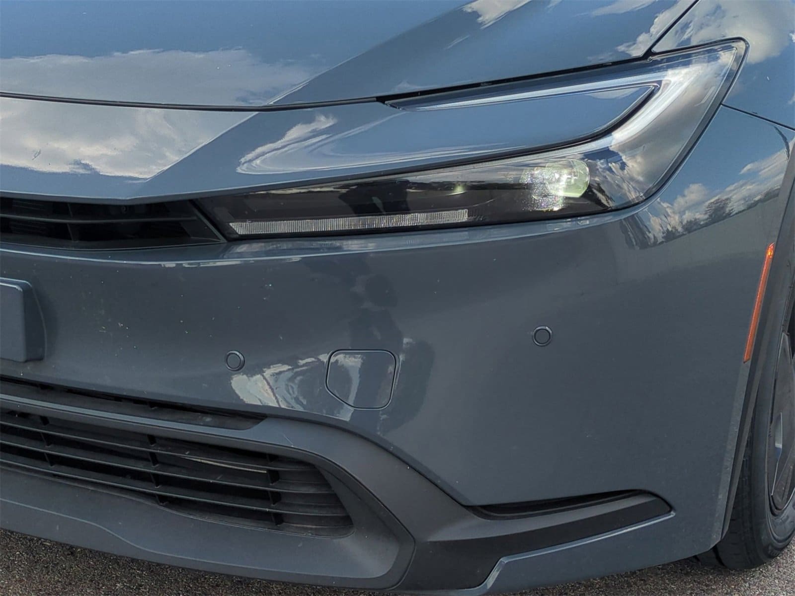 Thumbnail: 2024 Toyota Prius - 11