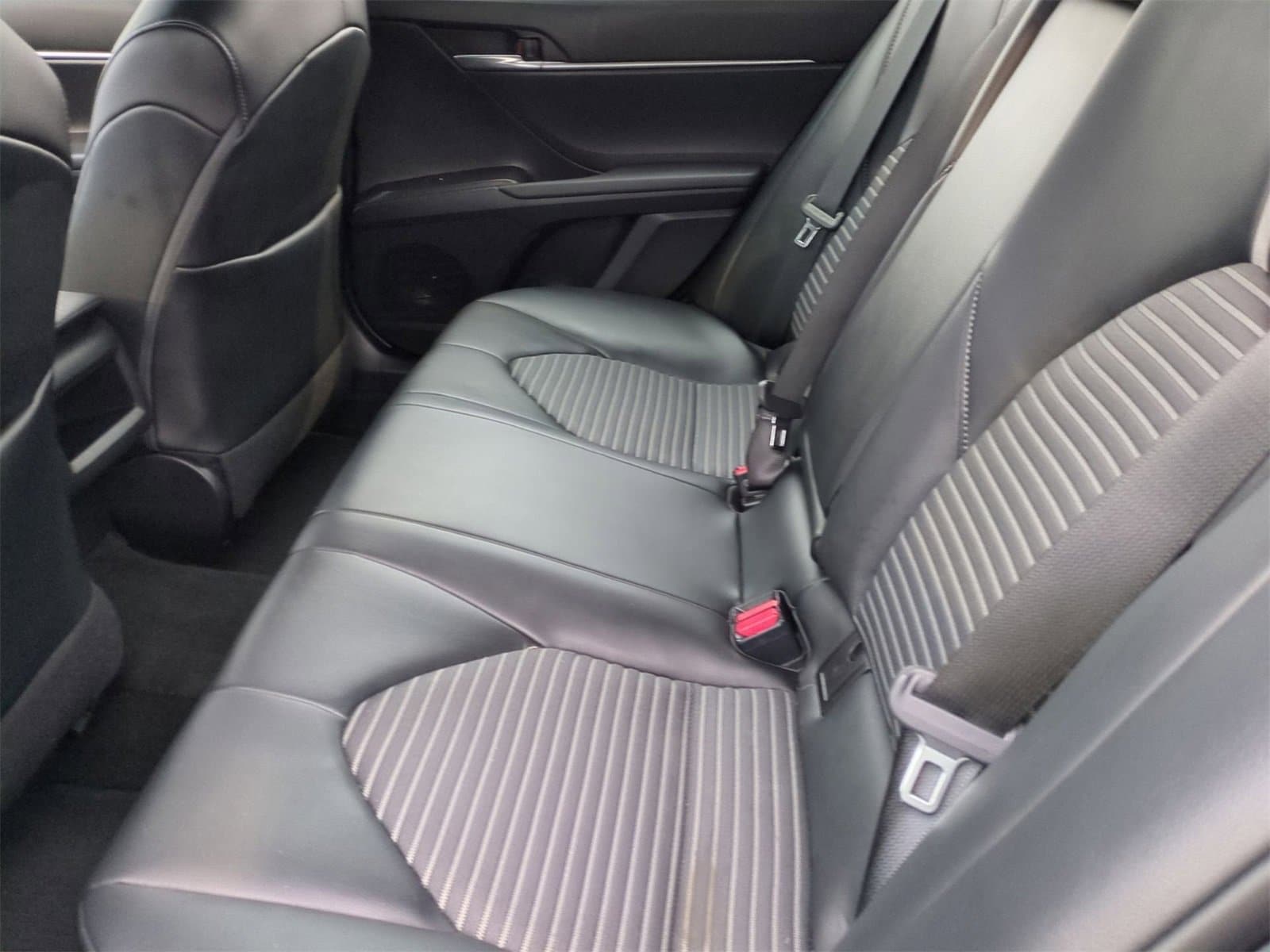 Thumbnail: 2021 Toyota Camry - 19