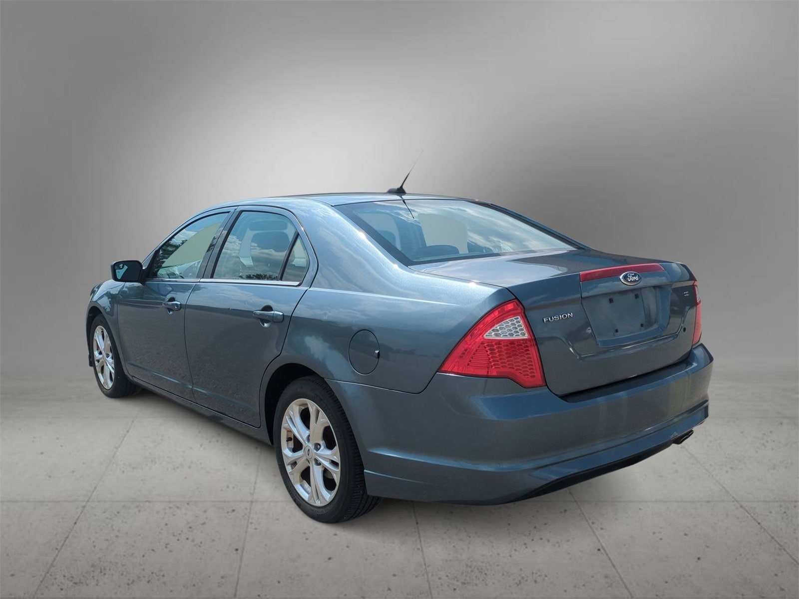 Thumbnail: 2012 Ford Fusion - 6