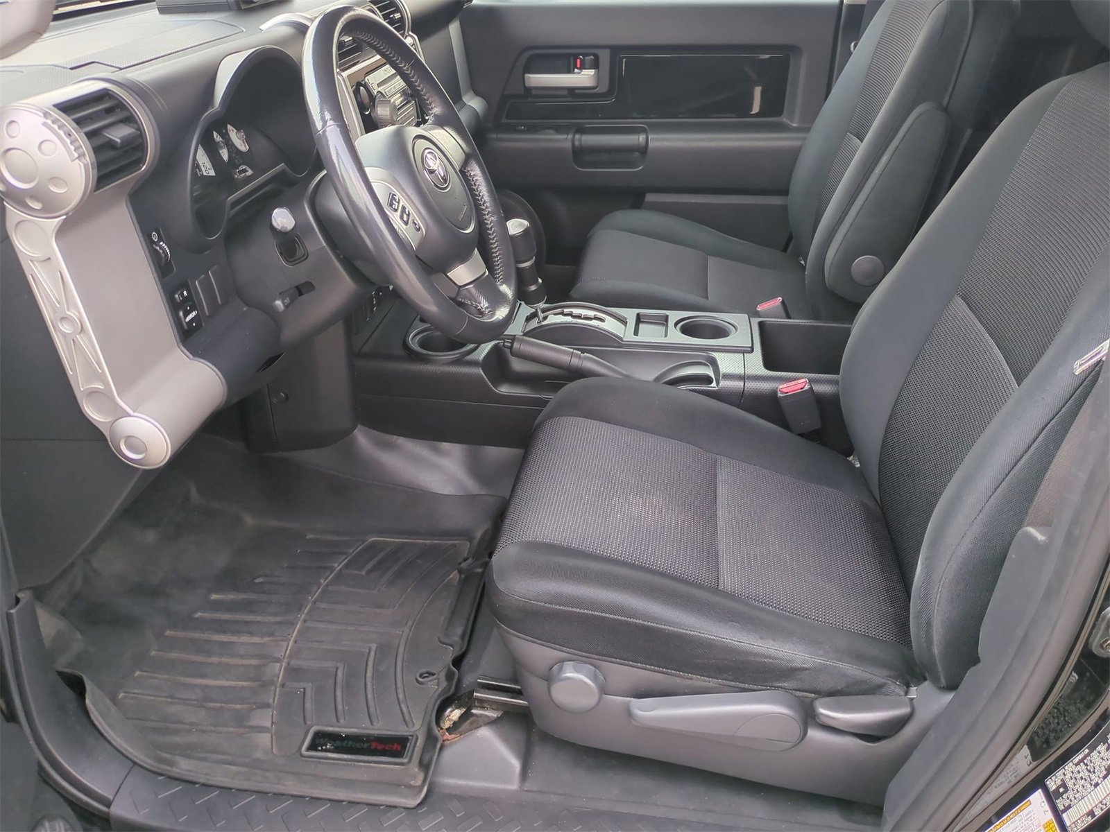 Thumbnail: 2007 Toyota FJ Cruiser - 11