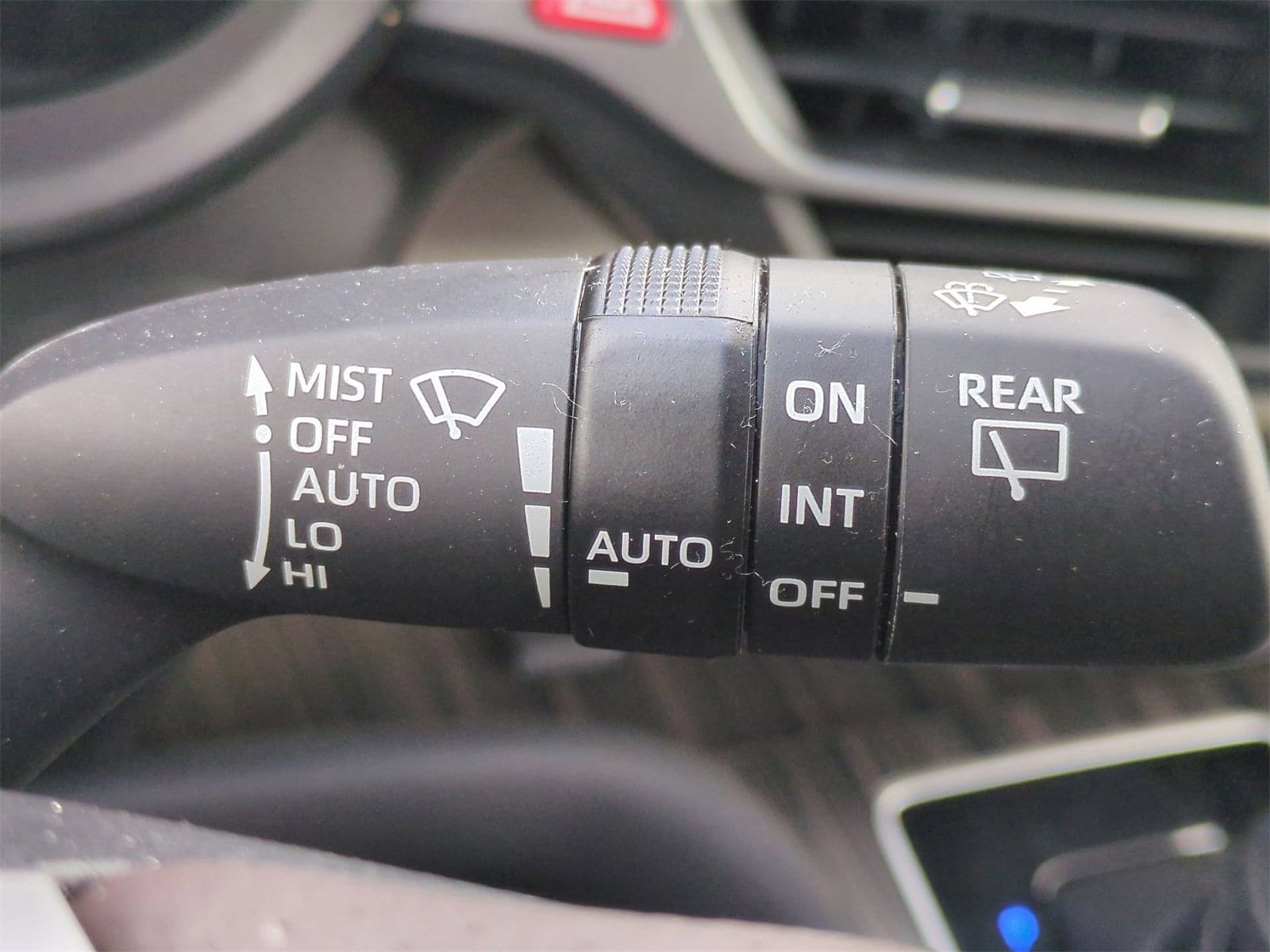 Thumbnail: 2021 Toyota Sienna - 28