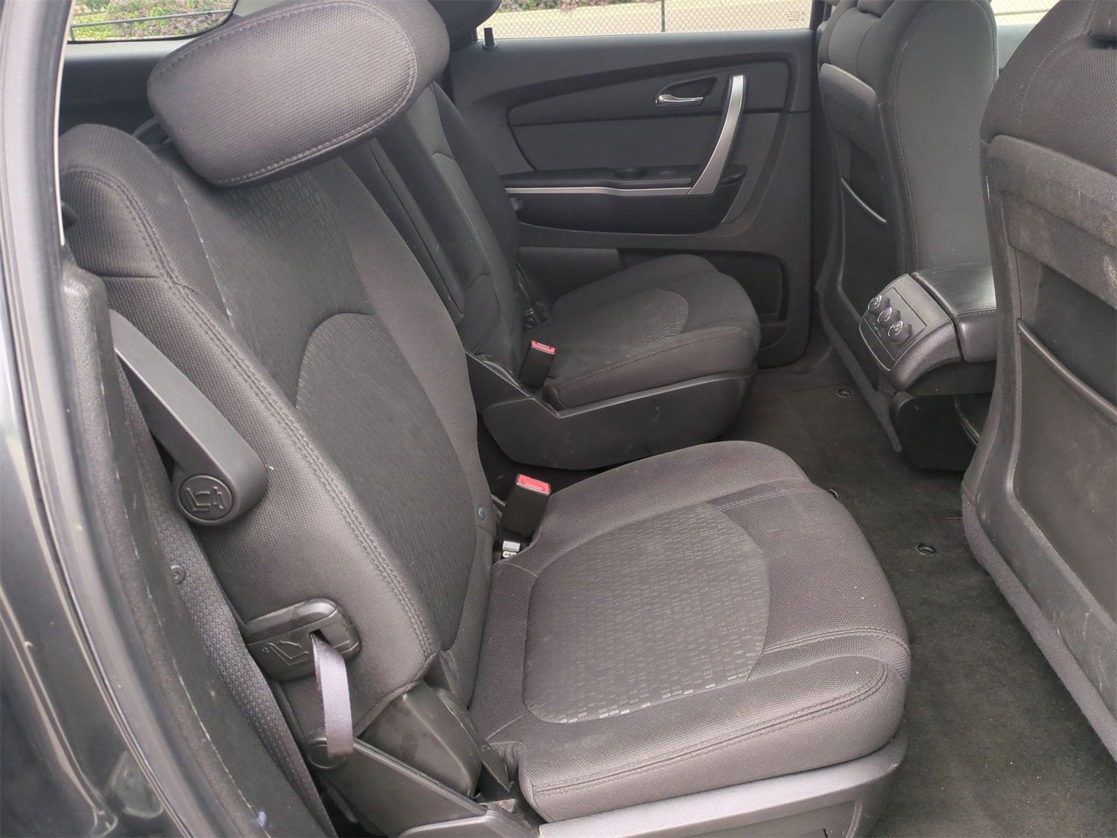 Thumbnail: 2012 GMC Acadia - 20