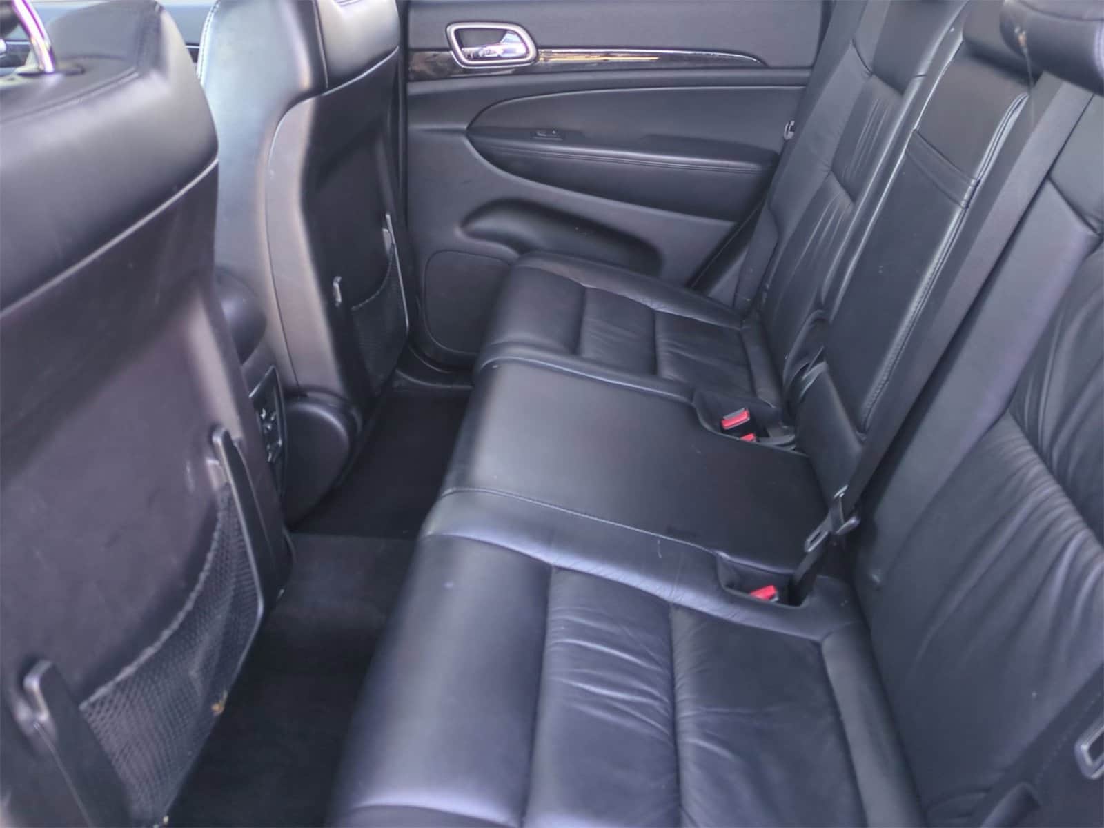 Thumbnail: 2012 Jeep Grand Cherokee - 20