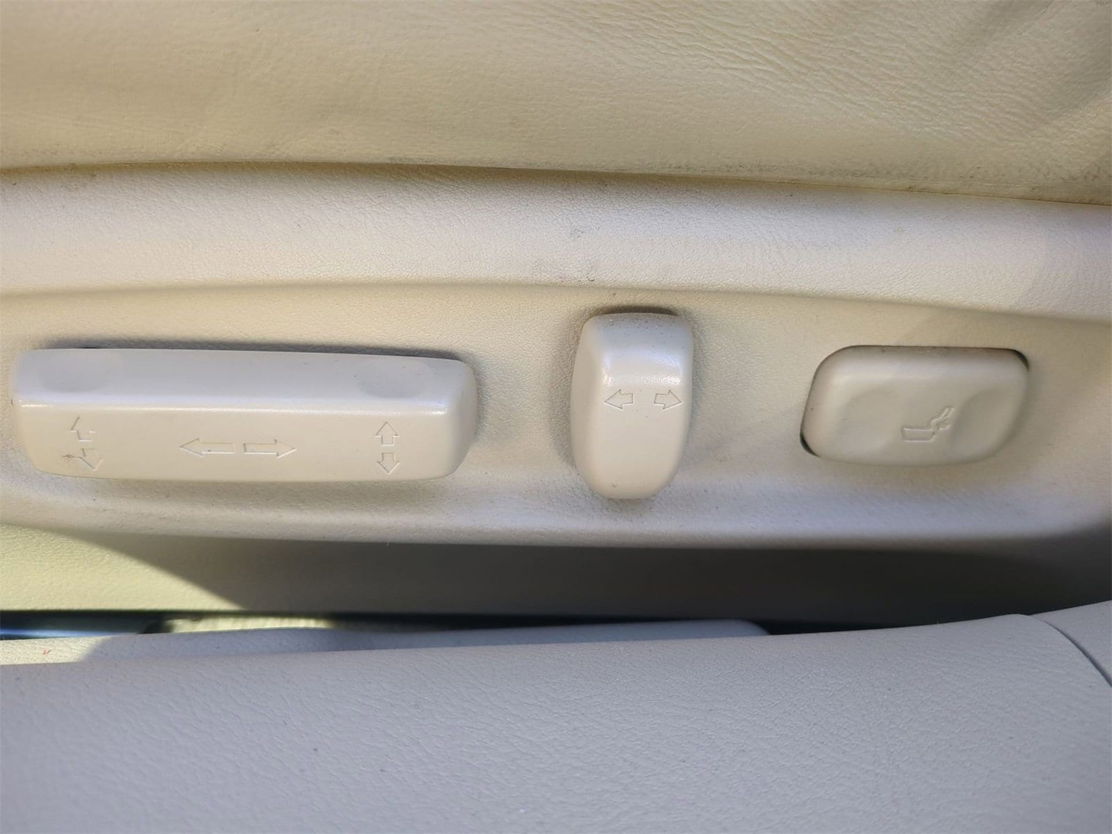 Thumbnail: 2008 Acura TL - 17