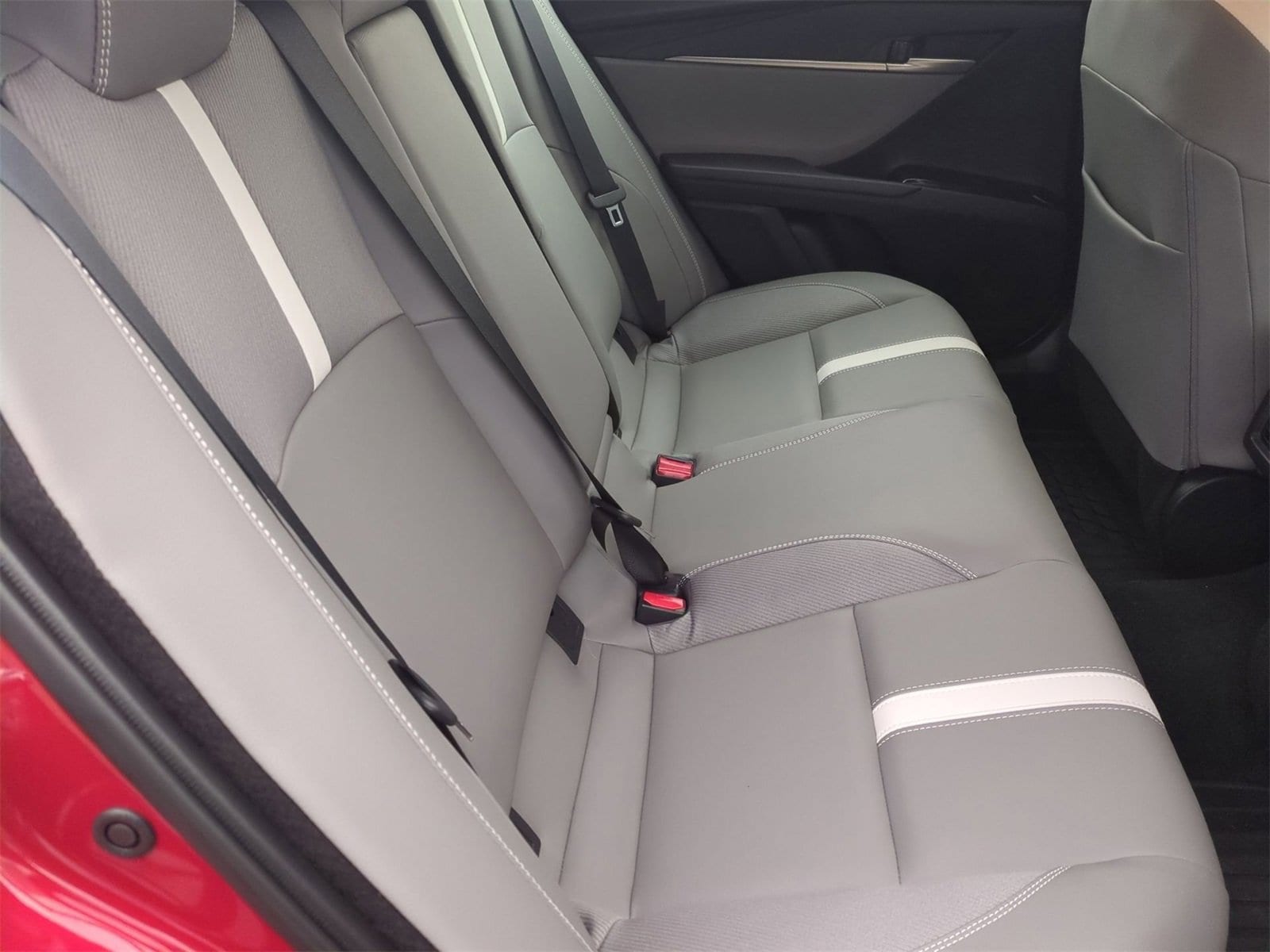 Thumbnail: 2025 Toyota Camry - 20