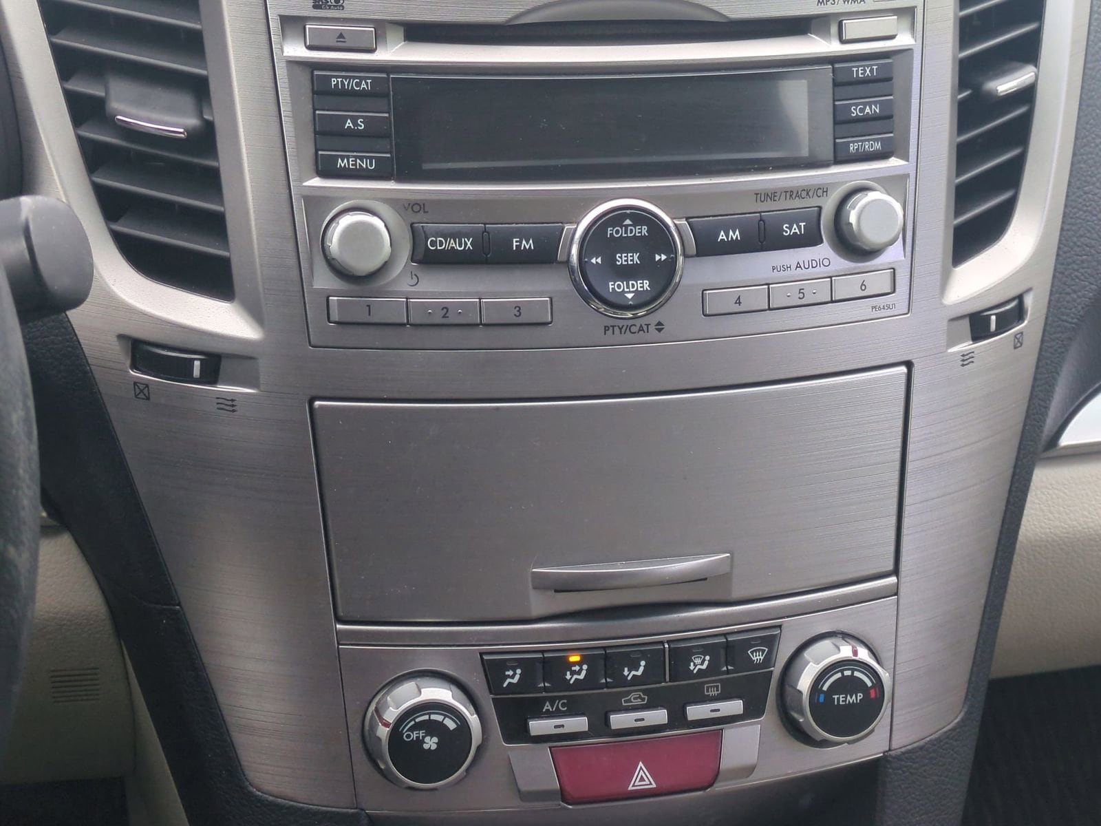 Thumbnail: 2010 Subaru Outback - 27