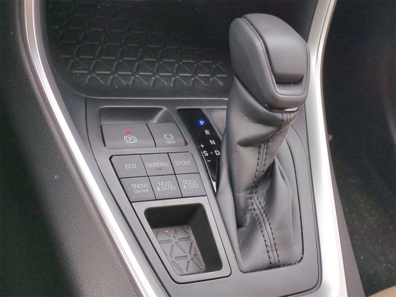 Thumbnail: 2025 Toyota RAV4 - 30