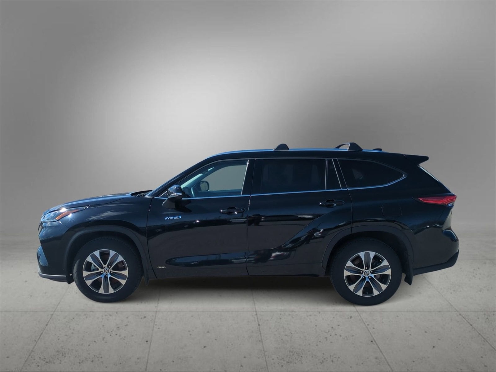 Thumbnail: 2021 Toyota Highlander - 5
