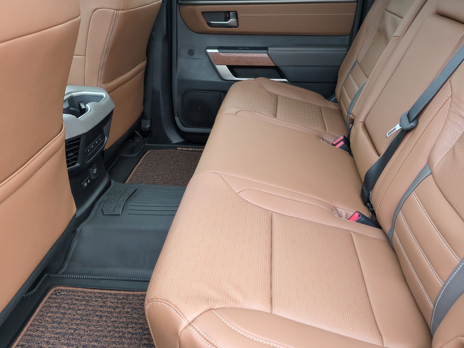 2026 Toyota Tundra 1794 Edition - Photo 20