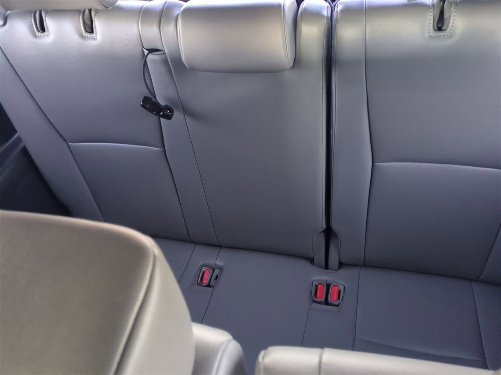 Thumbnail: 2022 Toyota Highlander - 22