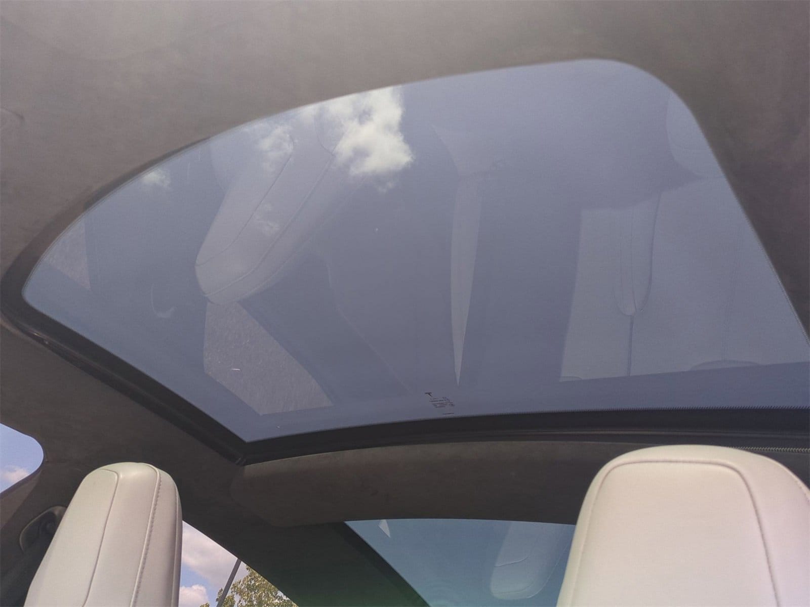 Thumbnail: 2016 Tesla Model S - 18