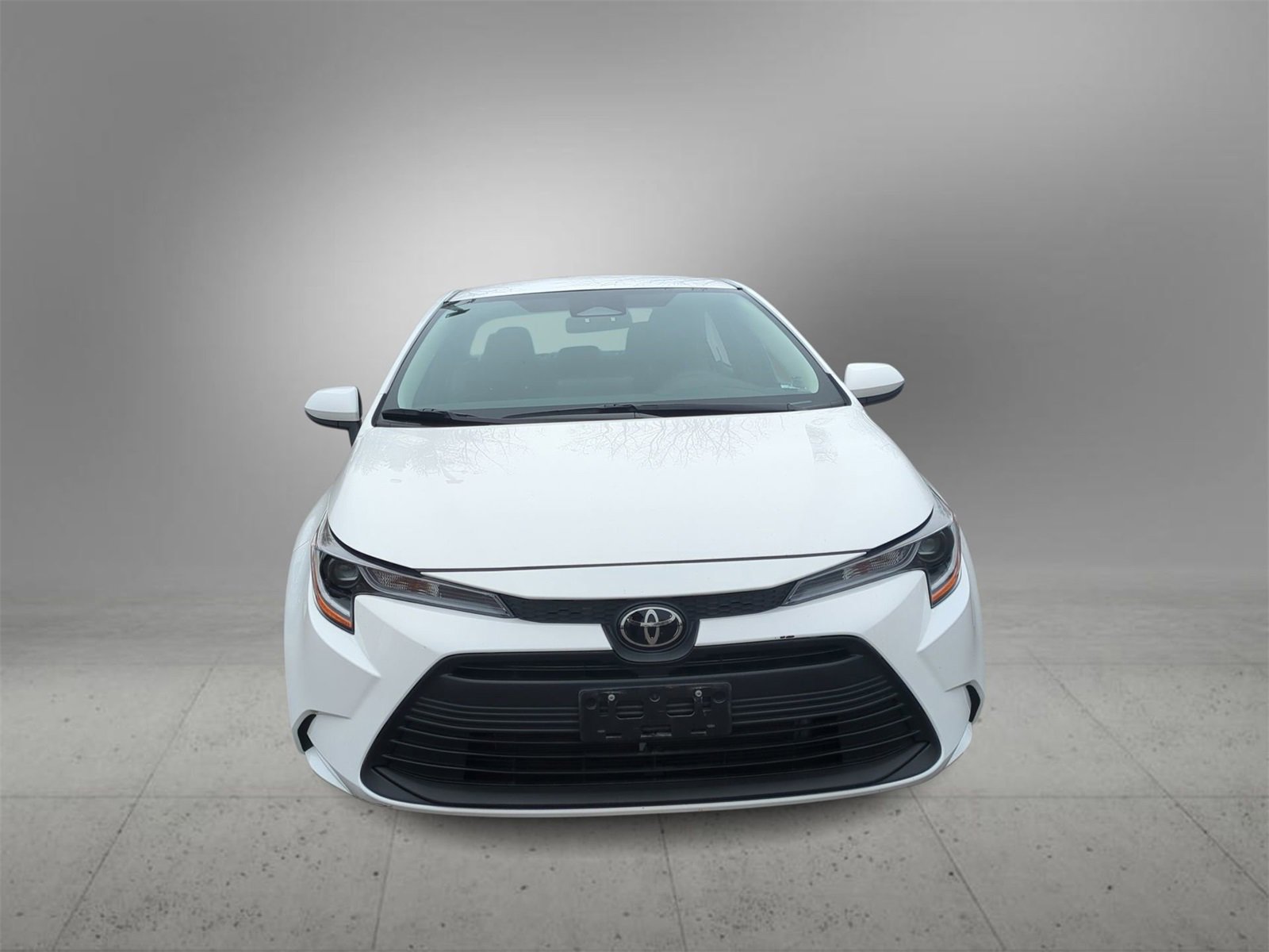 2024 Toyota Corolla LE photo 3