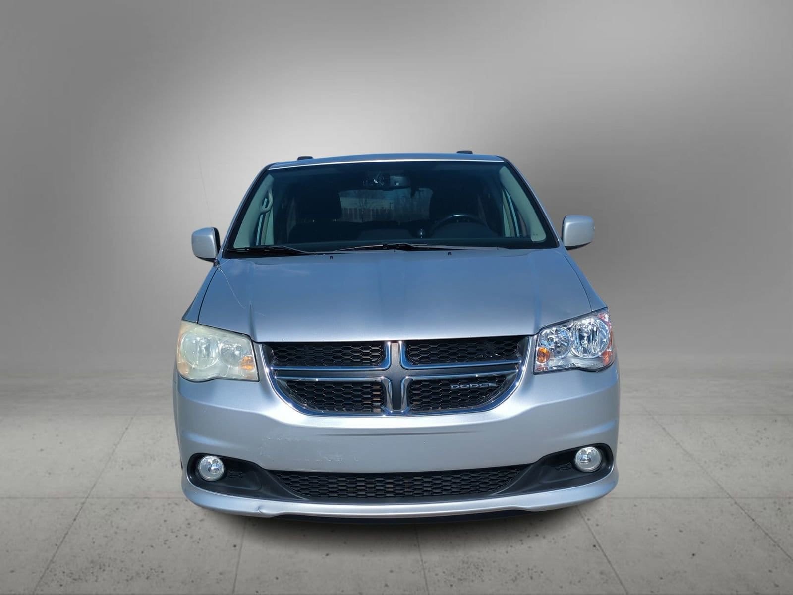 Thumbnail: 2011 Dodge Grand Caravan - 2