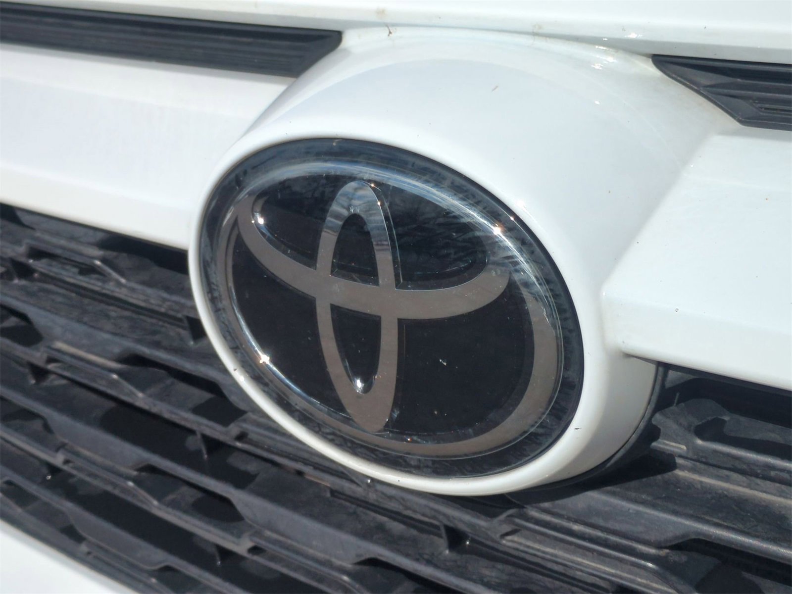 Thumbnail: 2023 Toyota RAV4 - 12