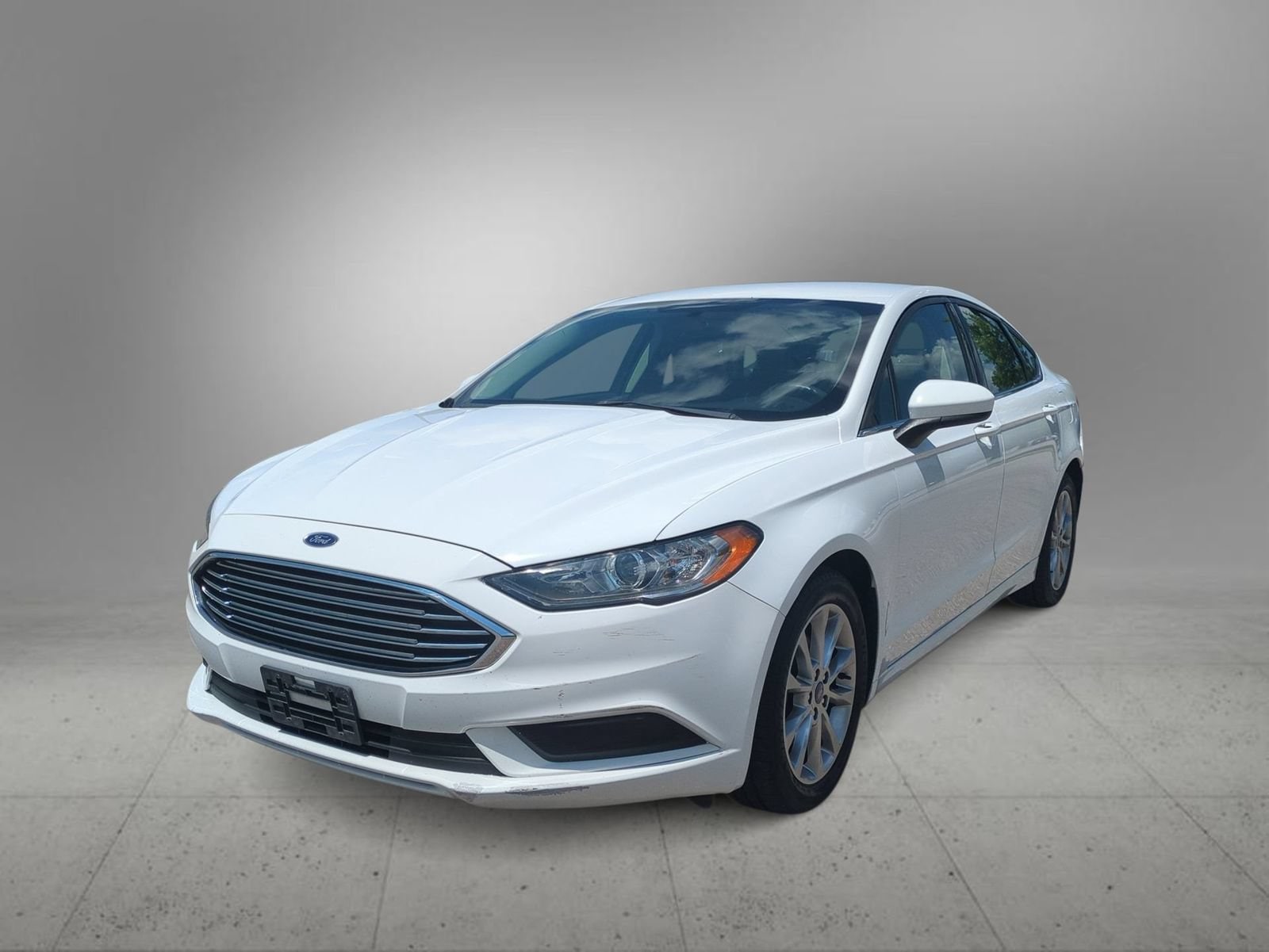 Thumbnail: 2017 Ford Fusion - 4