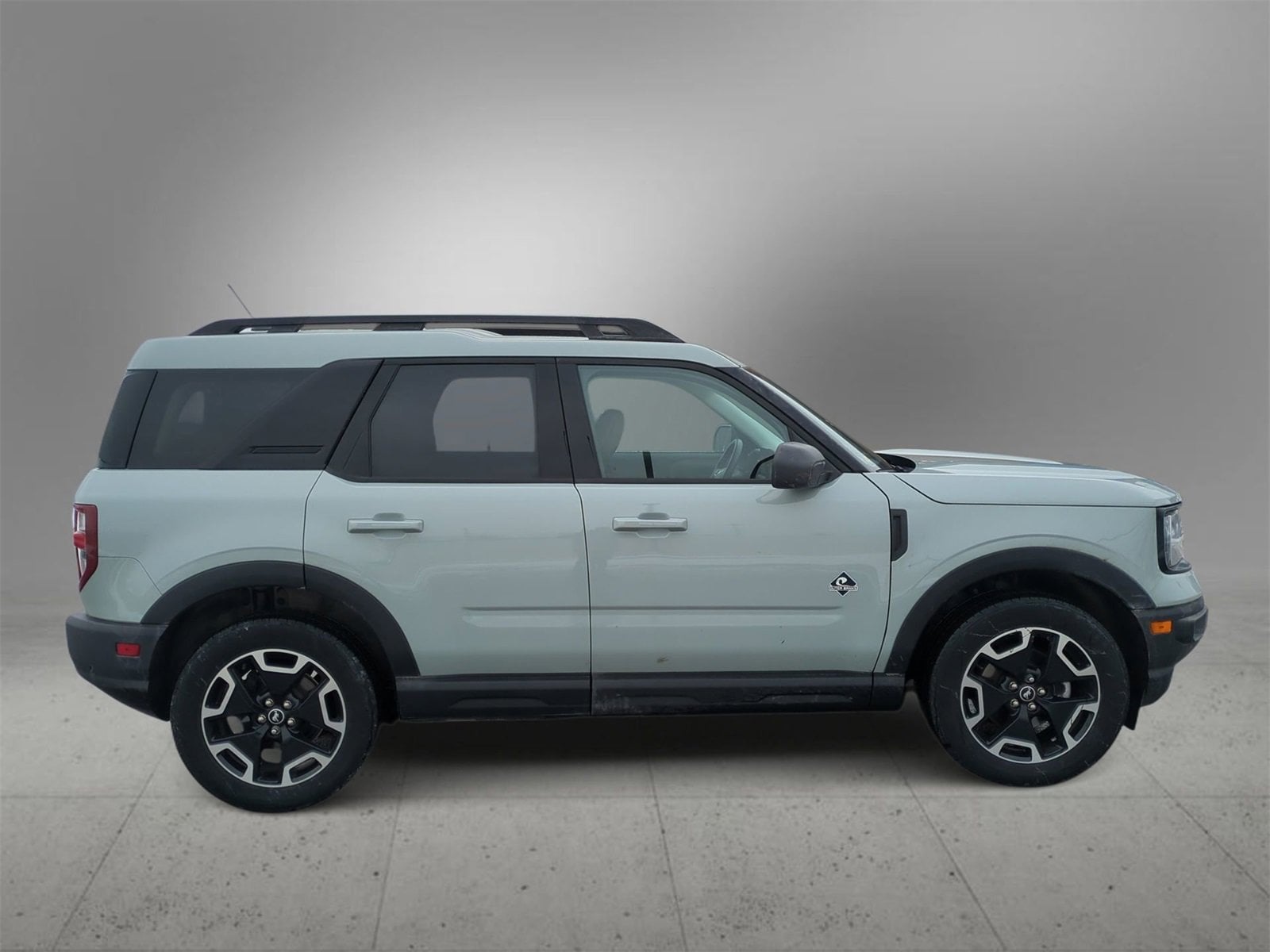 Thumbnail: 2023 Ford Bronco Sport - 9