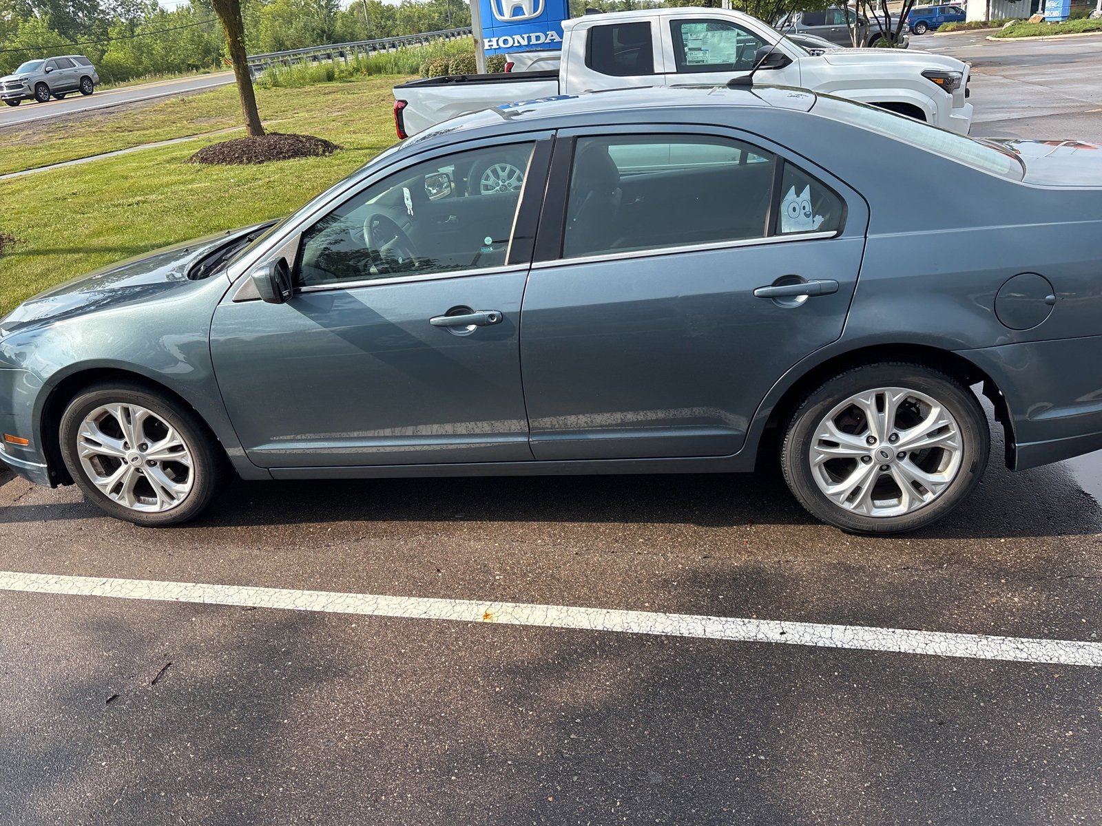 Thumbnail: 2012 Ford Fusion - 14
