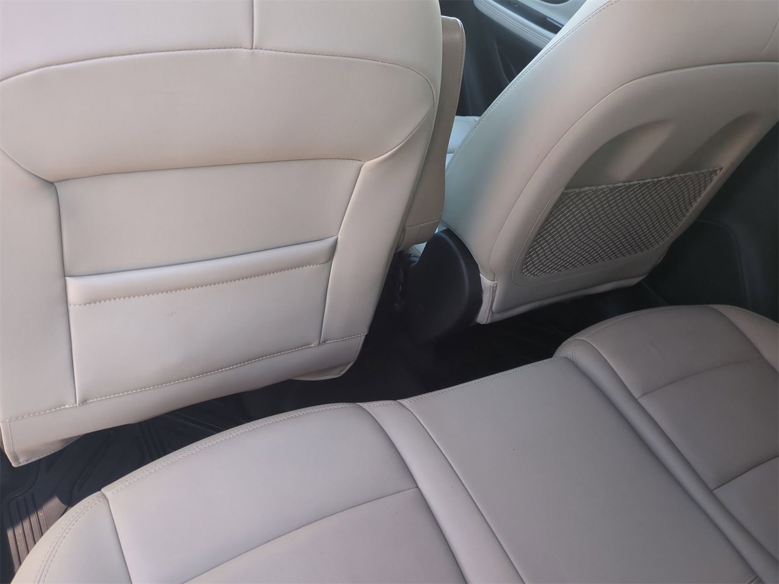 Thumbnail: 2018 Buick Encore - 18