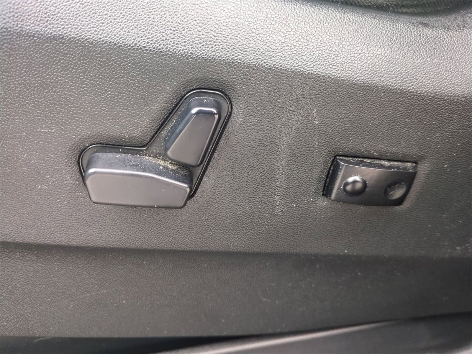 Thumbnail: 2018 Dodge Grand Caravan - 17